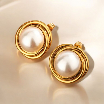 Pearl Elegance Gold Earrings