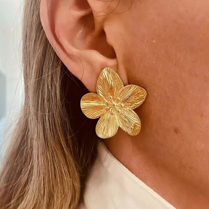 Sunlit Bloom Earrings