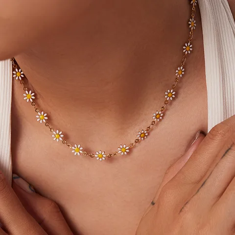 Daisy D'or Necklace